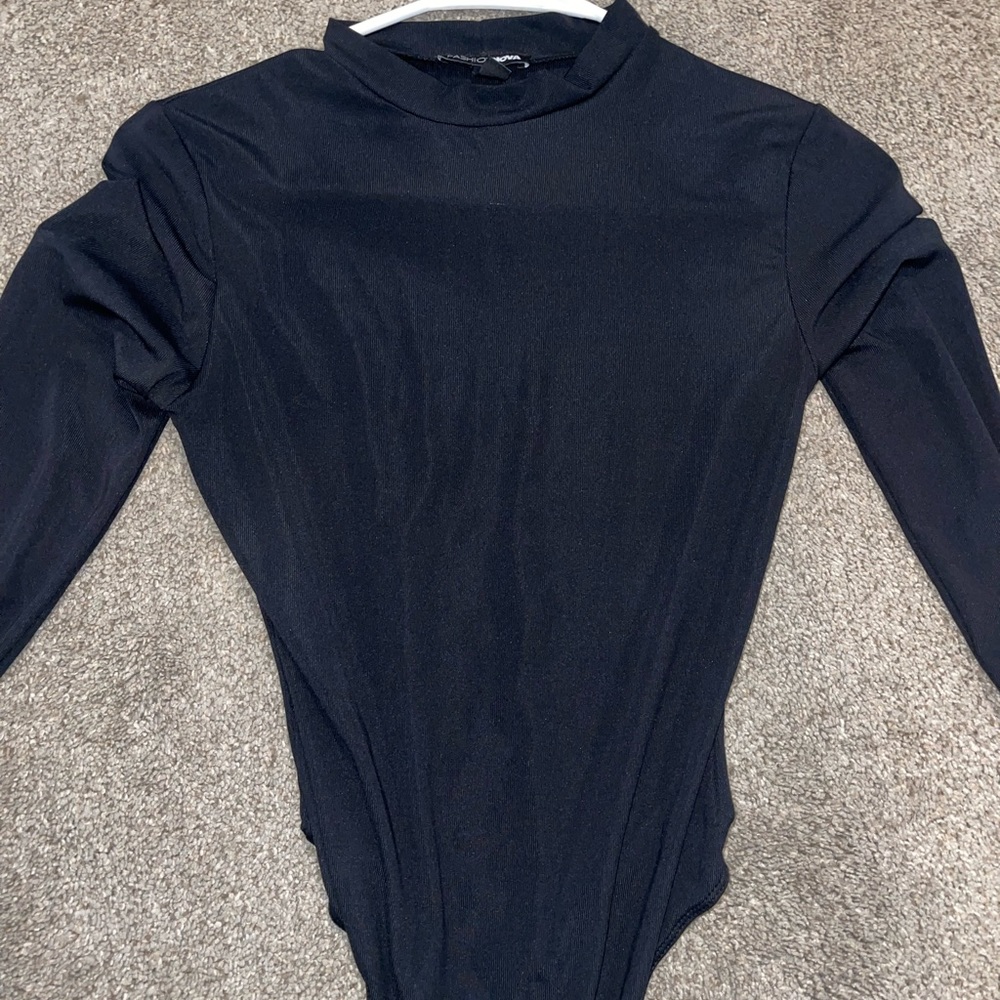 Black mock neck body suit fashion nova size S